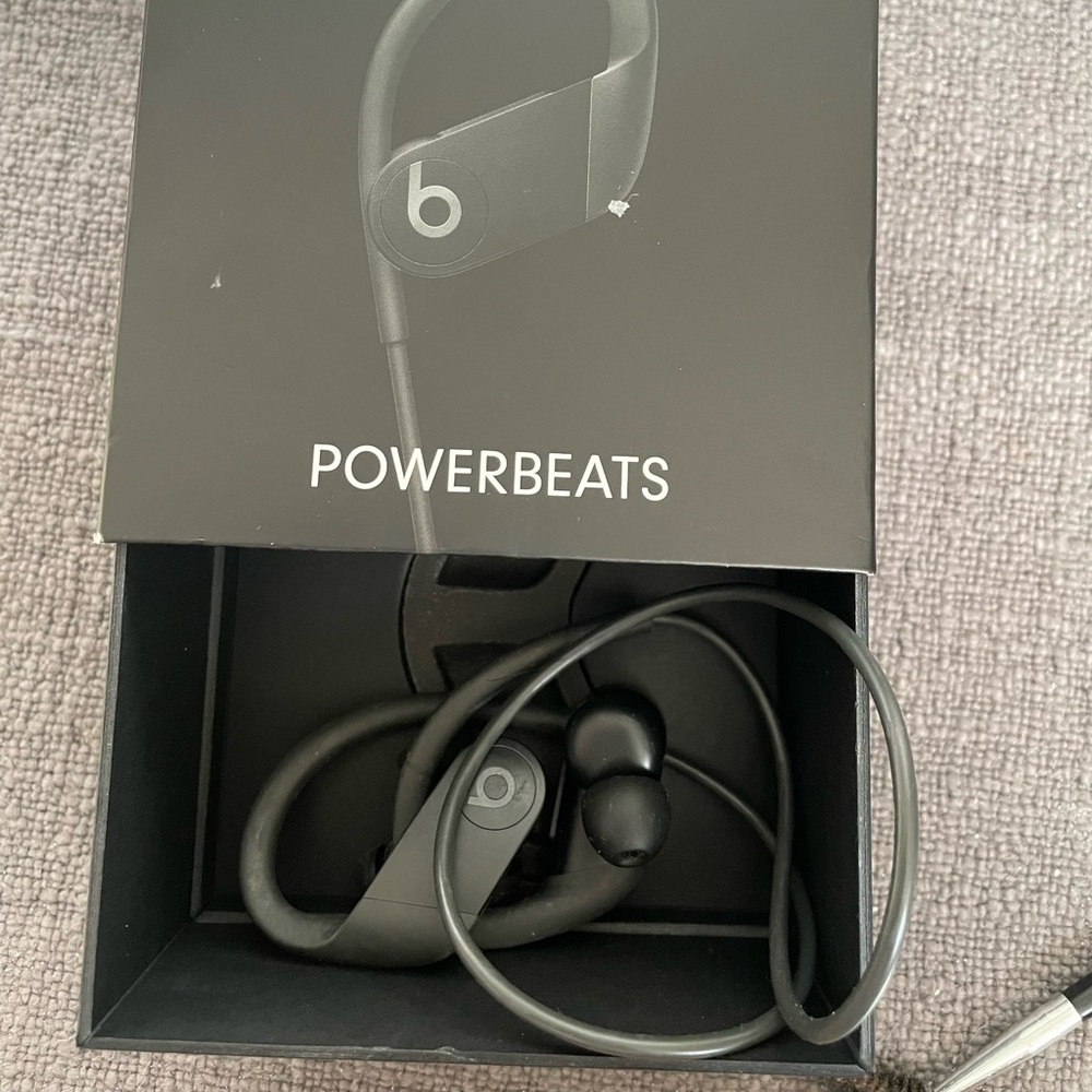 Powerbeats